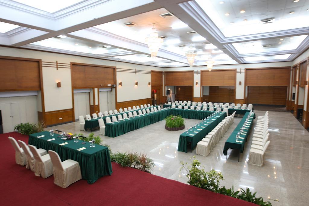 Makassar Golden Hotel Exteriér fotografie